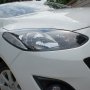 Jual Mazda 2 Sedan Putih 2011 + TV + GPS ( Mobil Simpanan )