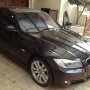 Jual BMW e90 320i executive 2011 gress like new