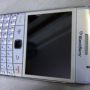 Blackberry 9700 Onyx1 PUTIH ( COD BANDUNG ONLY )