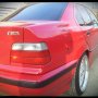 Jual Santai BMW 318 e36 th 1996 MT warna merah