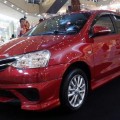 Toyota Etios Valco ( Cash / Kredit )