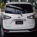 Toyota Sienta 1.5 All New ( Cash / Kredit ) 2016 Baru