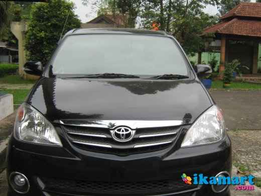 For Sale Toyota Avanza S Hitam 2010 (ISTIMEWA)