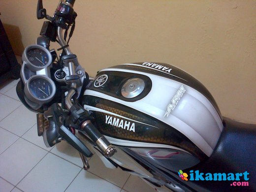 Jual Yamaha Vixion 2012 Putih Modif - Motor