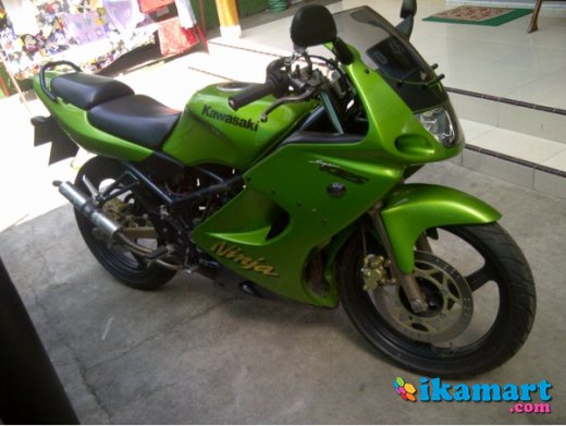 Jual Kawasaki Ninja  RR  2004 Cbu Hijau  istimewa Motor