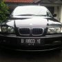 BMW 318i Th.2000 Automatic Hitam