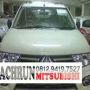 Mitsubishi Pajero Sport Exceed Putih Mutiara