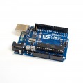 Kit mikrokontroler terpercaya Arduino Uno R3