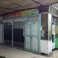 Disewakan Stan kosong cocok untuk Kantor di Surabaya . Pasar Tunjungan