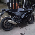 Kawasaki Ninja 250cc karbu warna hitam th 2008