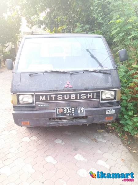 Dijual Mobil Mitsubishi L300 Pick Up Th 2004 - Mobil