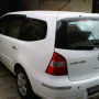 Jual Nissan Grand Livina Warna Putih XV M/T Dec 2010 (Kilometer baru 2ribuan).