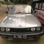 Jual BMW 318 M40 E30 Abu2 Metallic...mulus